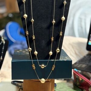 Elegant Gold Beaded Necklace